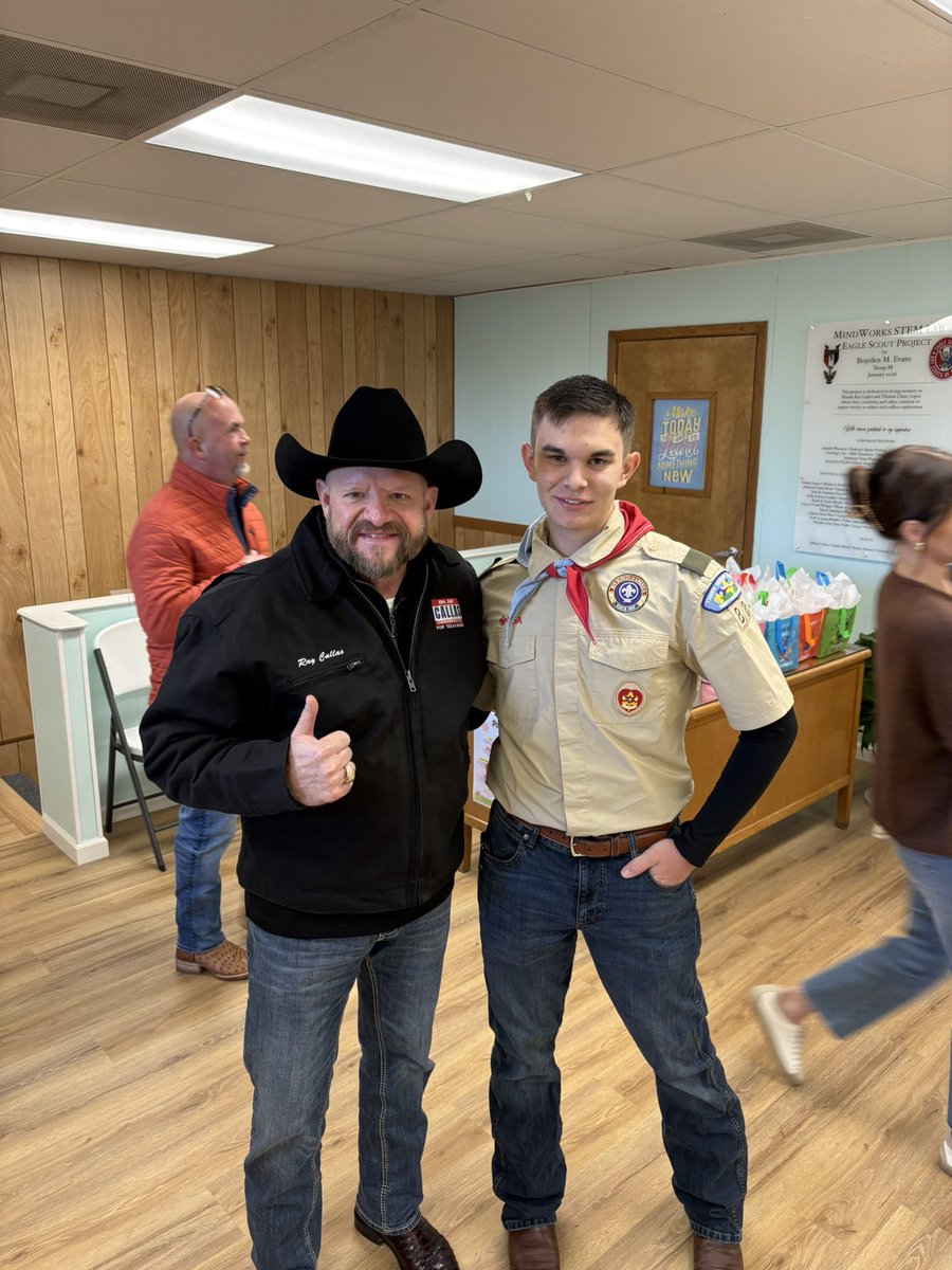 RayCallas4TX's tweet photo. Great morning in Buna, where we gathered to celebrate the grand opening of the Mindworks STEM Lab in the Buna Public Library. 

Since last June, Eagle Scout Brayden Evans has invested over 600 hours putting together a lab that gives young Southeast Texans a place to learn, grow and develop skills for a successful career. Congratulations Brayden, and thank you to everyone who pitched in to make this a reality.