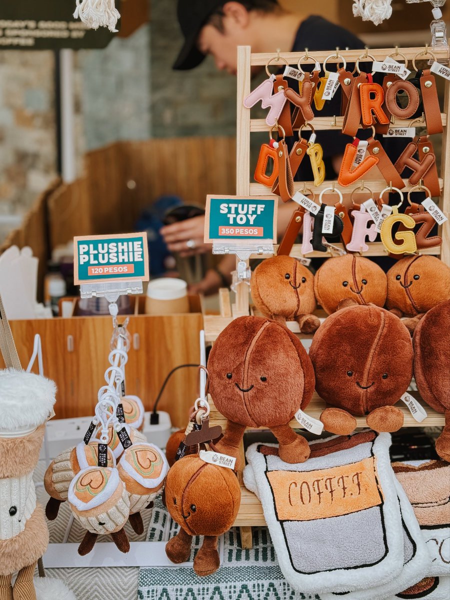 Holy Scheiße tweet media