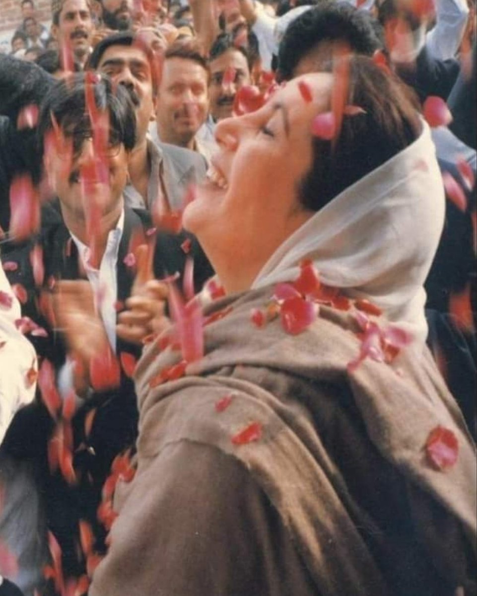 TayyabaAziz's tweet photo. Shaheed Rani ♥️ https://t.co/msQUNglFCw