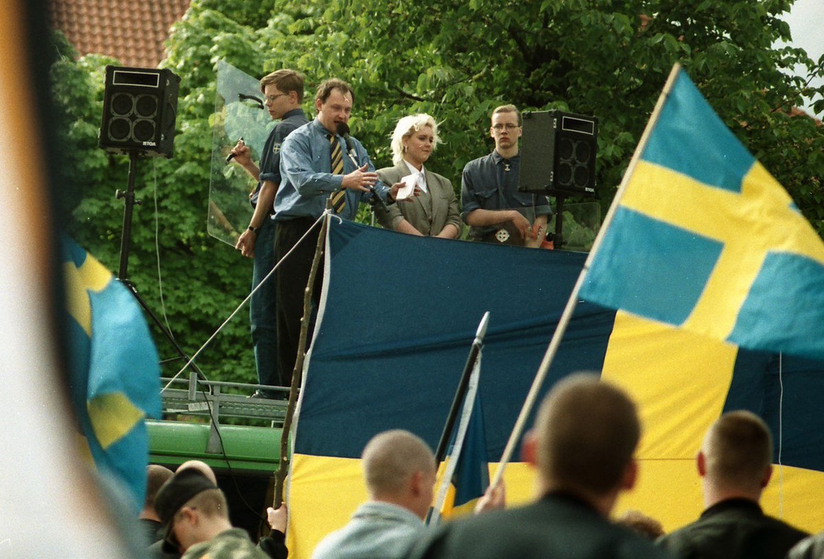 SwedishHistoryX's tweet photo. 🇸🇪 The Sweden Democrats march in Jönköping, 1994

SD was founded by ethno-nationalists from the BSS(Keep Sweden Swedish)-movement, members of the Nordic Reich Party and Swedish Waffen SS veterans.   

Today SD is Swedens second largest party in the riksdag❗️ https://t.co/yPvtGPwlz7