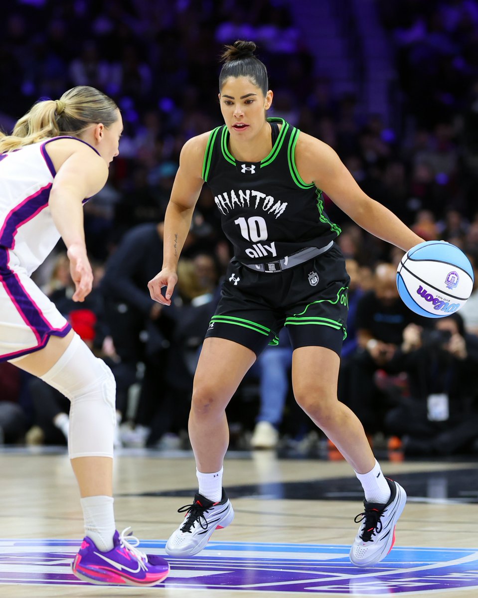 LASparks's tweet image. KP with the game winner for Phantom. 👻

KP: 22 PTS | 4 REB | 4 AST

(📸 via @Unrivaledwbb)