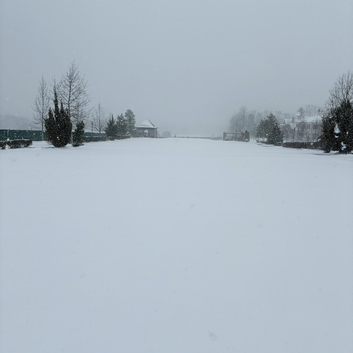 #GreenvilleSC 
<a href="/JimCantore/">Jim Cantore</a> 
<a href="/StephanieAbrams/">Stephanie Abrams</a> 
<a href="/weatherchannel/">The Weather Channel</a> 
<a href="/NWSGSP/">NWS GSP</a> 
<a href="/accuweather/">AccuWeather</a> 
<a href="/WeatherNation/">WeatherNation</a>