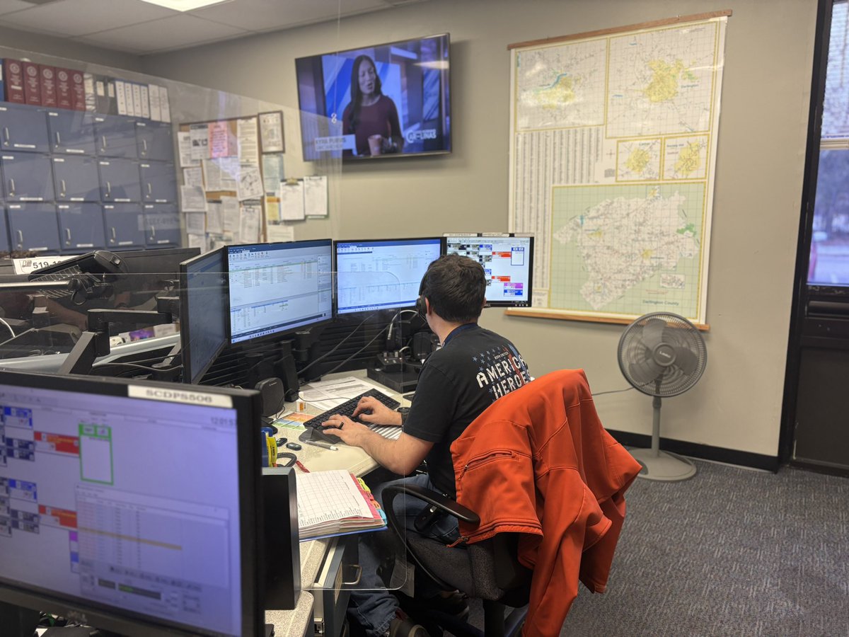 SCHP_Troop5's tweet photo. These are the men and women behind the scenes, our dispatchers. They are the ones who take your calls. They make sure the state troopers and state transport police stay safe. They send us to assist you in your time of need. Thank you to all our SCDPS dispatchers for all you do!! https://t.co/3K7SPTXIT5