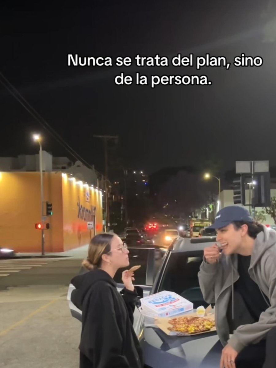 carlo (@traptuits) on Twitter photo 