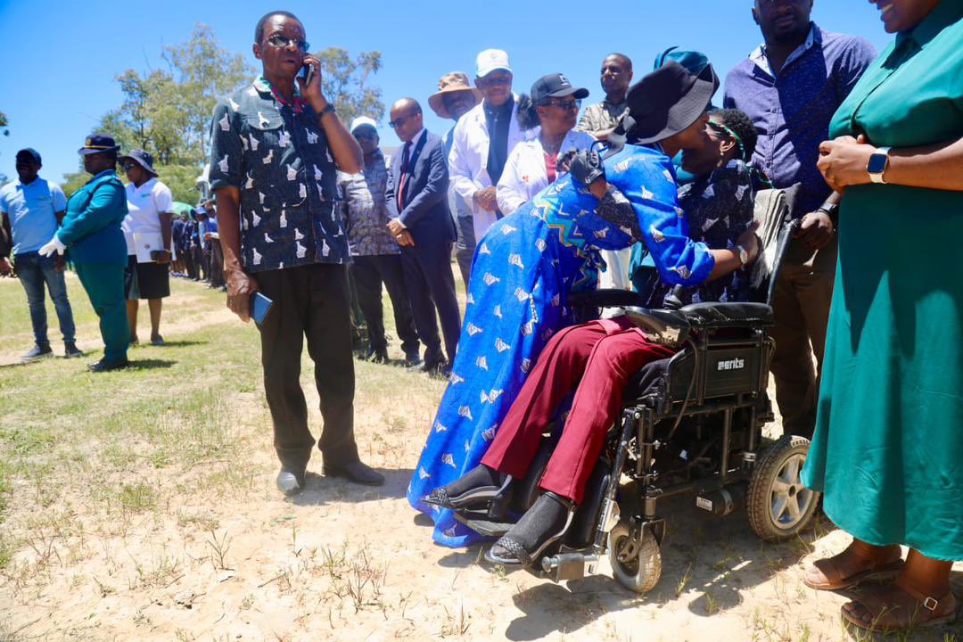 Thank you to the Communities of Chirumhanzu District for turning out in large numbers for the Cancer Screening Outreach, 
Special gratitude to the First Lady Her Excellency Dr Auxillia Mnangagwa, Founder of the Angel of Hope Foundation, Health and Child Care Ambassador for