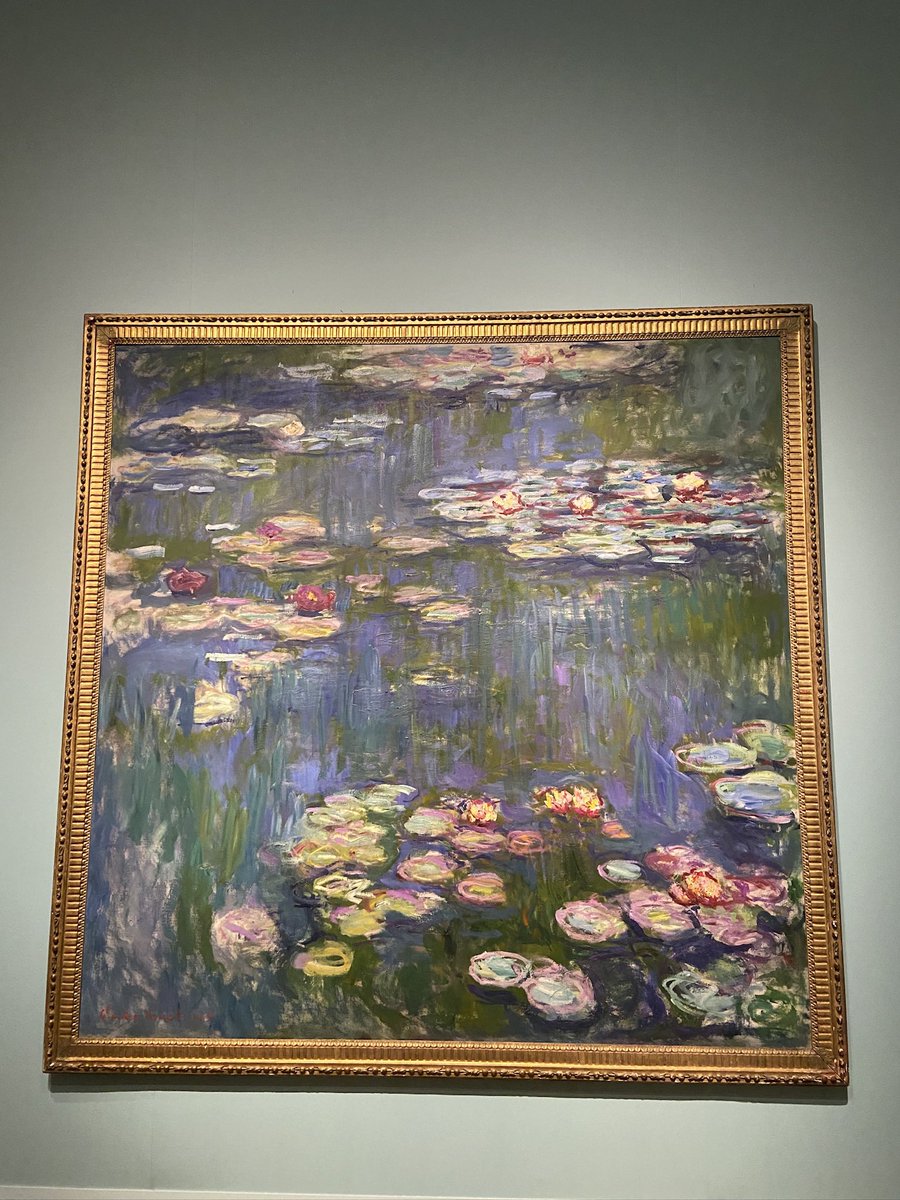 UtakoHarada's tweet photo. 国立西洋美術館で印象派〜室内をめぐる物語〜を鑑賞しました🖼️
オルセー美術館は何度か訪れていますが、
今回は初めて観る作品が沢山✨
特にアンリ・ファンタン＝ラトゥールの作品が、上手すぎて見入ってしまいました😳❣️
菊の花って、こんなに美しかったかな✨
#オルセー美術館所蔵印象派をめぐる物語 https://t.co/DMVYpP9HGv