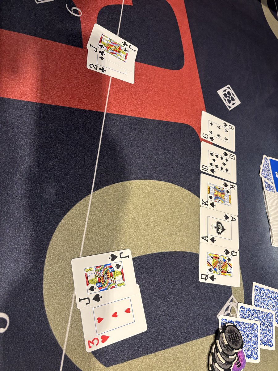 End_u's tweet photo. 今日も楽しく遊ぼう

#松戸POKER
#新松戸COLOR https://t.co/XhbT1zqaqI