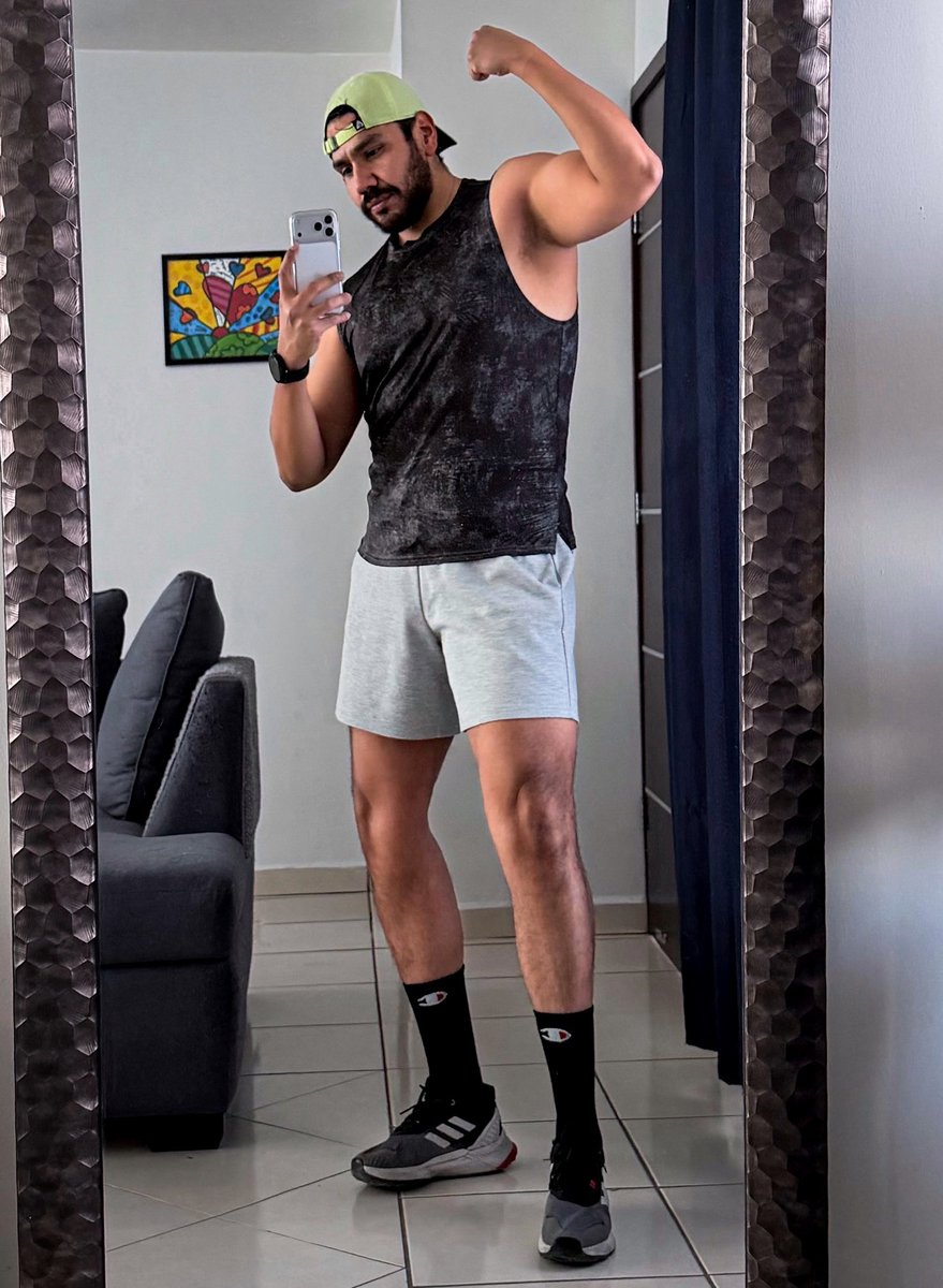 MEDzquino tweet media