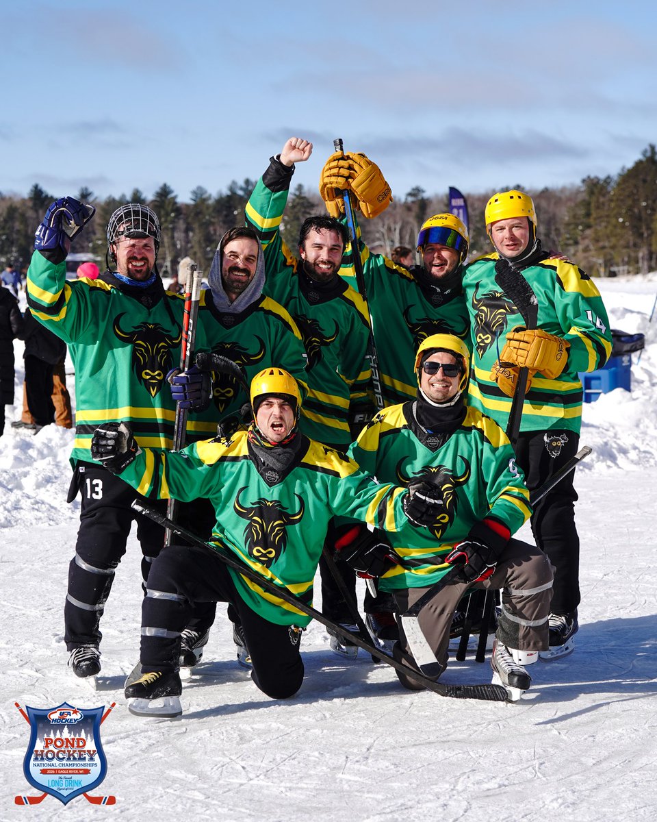 Sun-Soaked Pond Hockey☀️

The sun is shining and the vibes are high for Day 2 of the USA Hockey <a href="/thelongdrink/">Long Drink</a> Pond Hockey National Championships!

#USAHPond