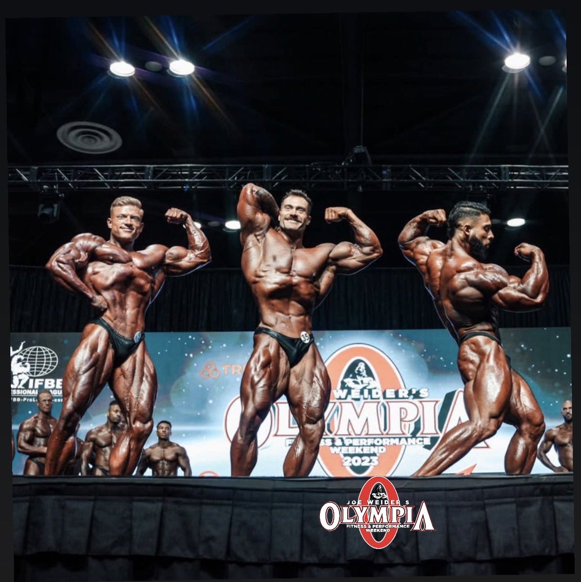 **💥A Classic Olympia Moment! 💥** 

Urs, Chris &amp; Ramon on stage at the 2023 Olympia. #classicpose 

#MrOlympia #ClassicPhysique