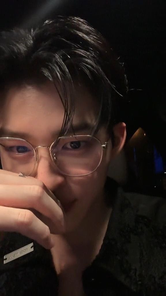 ฮือออ ดีใจจังปีนี้ปอนด์มีคนรักเพิ่มขึ้นเยอะมากเลย PPHOME ขอบคุณทุกคนที่เข้ามาตั้งใจรักปอนด์ด้วยกันนะคะ อย่างที่บอกเรามีคนที่เรารักคือคนเดียวกัน เพราะฉะนั้น ฝากดูแลดวงใจน้อย ๆ ของเด็กคนนี้ด้วยนะคะ  🧡

THE GOOD YEAR OF POND

<a href="/ppnaravit/">ppnaravit</a> 
#Happy25thPondDay