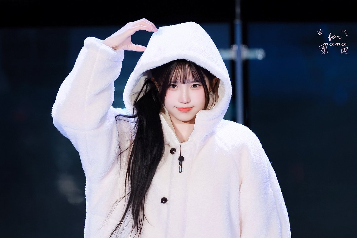 #누구보다_빠른_2월_최애_선점

하냥 2월도 파이팅🥰