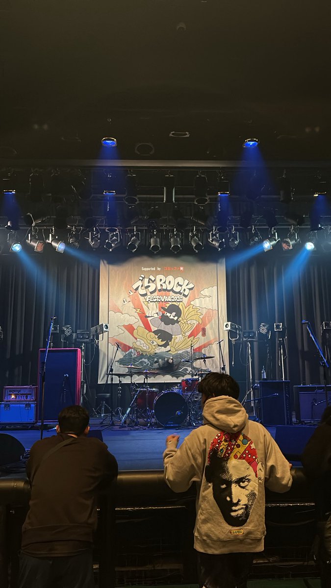でらロック1日目！
ブッタをダイホで見れたし、Half time Oldを初めて見れたのも嬉しかった！EGG BRAINとPOTも楽しかった！明日も楽しみ！！