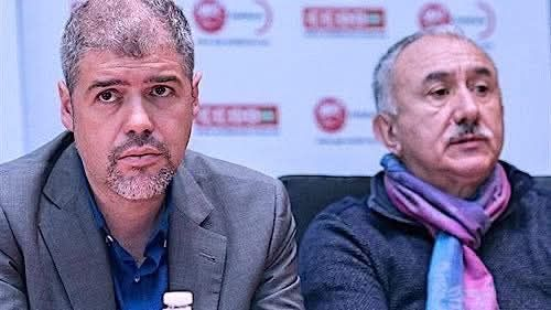 SE BUSCAN !
desaparecidos , si alguien los ve, avisar a: Médicos, Profesores y Maestros, Ganaderos, Agricultores, Ferroviarios, Jóvenes sin acceso a vivienda, Autónomos, Agentes de Policía y Guardia Civil ….
Urge encontrarlos !
DOS SINVERGÜENZAS