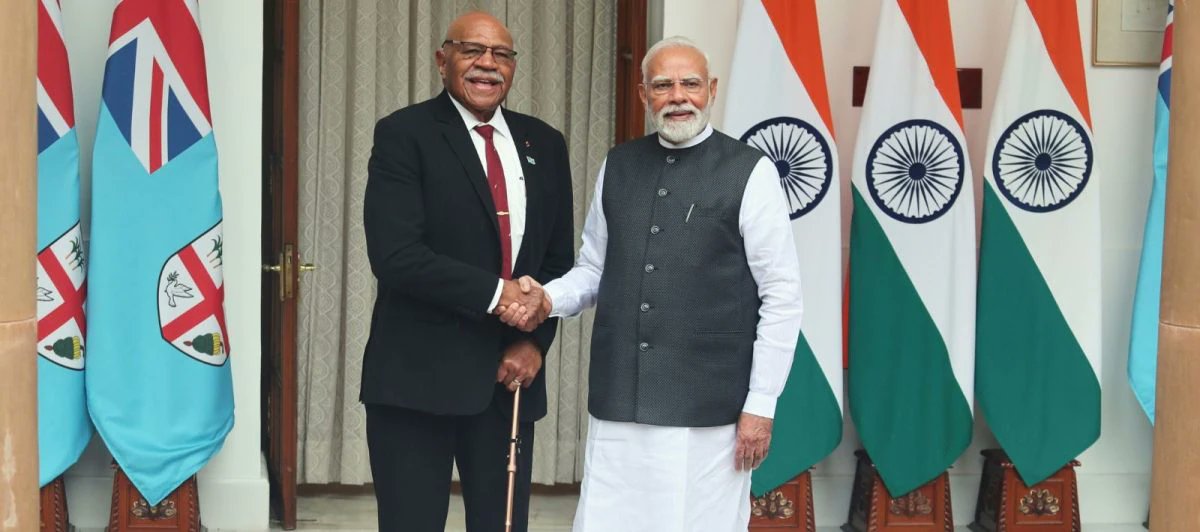 FijiHCIndia's tweet photo. Fiji - a South Pacific island nation of 300+ islands, with Suva as its capital. Known for its status as a hub in the Pacific, Fiji’s economy is driven by tourism, agriculture, and maritime services. Also an active voice in Pacific regional cooperation and climate resilience. https://t.co/Mv7qwaSD8B