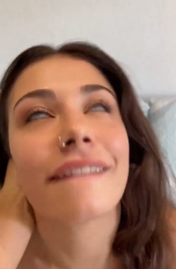 BABYLOVEYrECK's tweet image. cdn.videy.co/N4VtBiFM1.mp4
video.twimg.ca/amplify_video/…