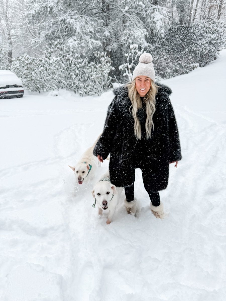 Kristen H. Rachels tweet media