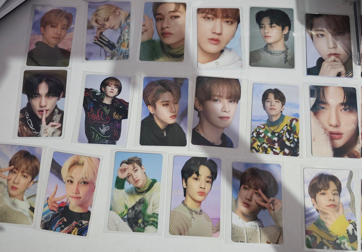 vendo / venda pt²˚⊹ *
🩷 drop coleçao straykids
photocard + pobs

valor : 2.655R$.≈
não precisa de permissão para abrir ceg, apenas me avise no pv!
posso dar um prazo de pagamento, mas preciso que saia tudo.
valores individuais no pv.

﹕ feedbacks positivos no fixado