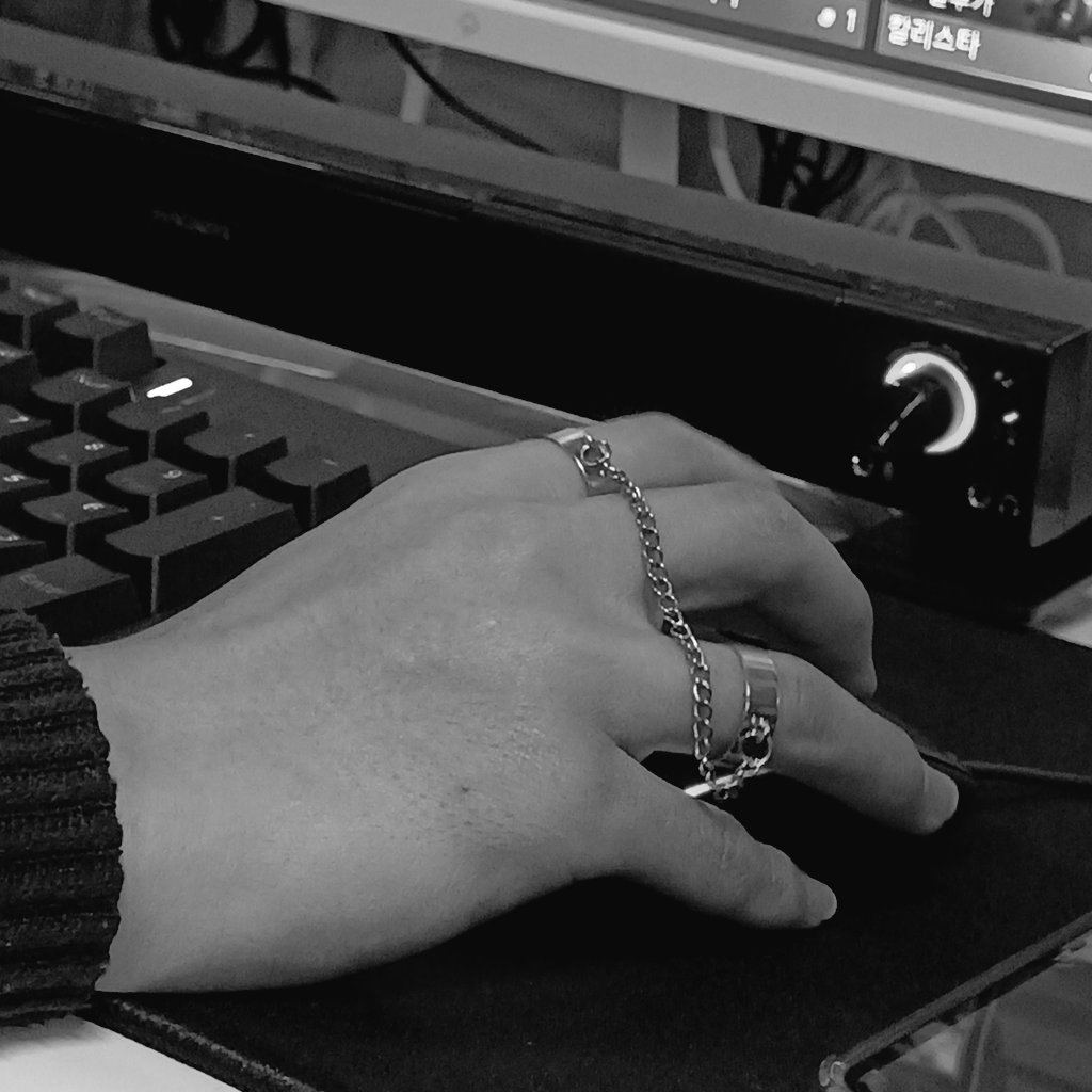 우하하 멍청이를 만낫지요😙 <a href="/gaessagazi1/">이안</a>