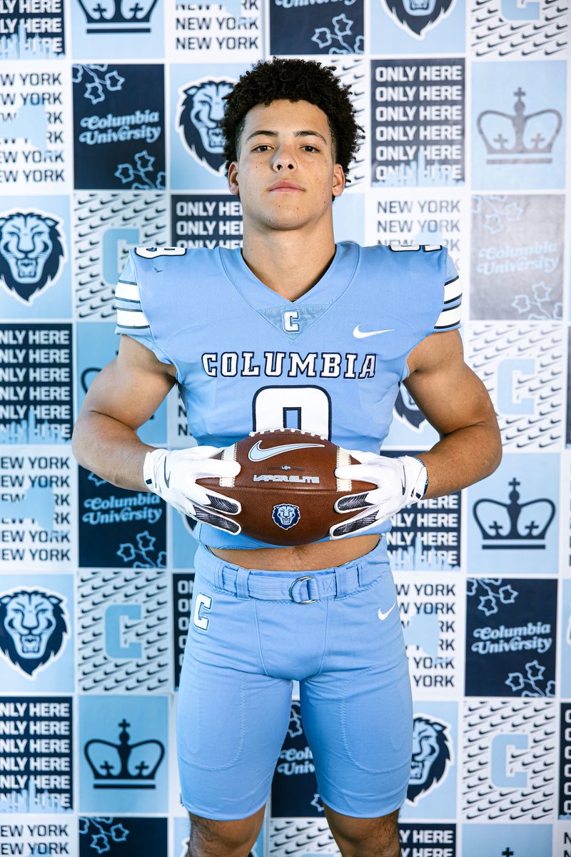 Grayson Davis 2️⃣🏈2️⃣7️⃣ tweet media