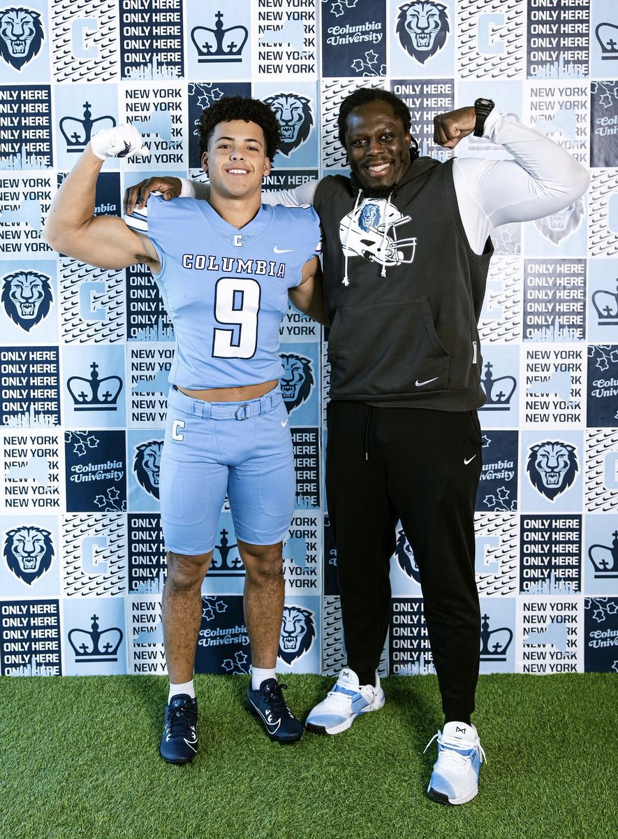 Grayson Davis 2️⃣🏈2️⃣7️⃣ tweet media