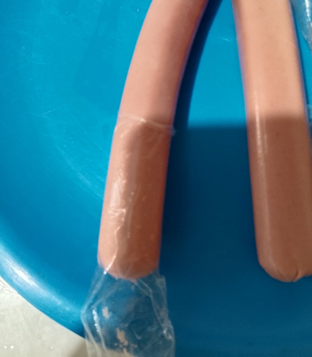 que ascoooo porque mis salchichas tienen fimosis🤮🤮🤮