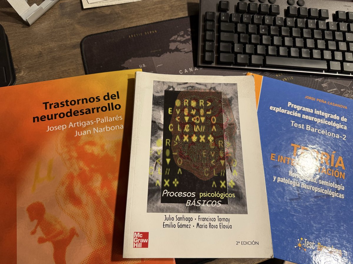psyacademy_'s tweet photo. Otros 3 para vuestra biblioteca 😉 Primero tienes que entender los procesos psicológicos básicos, luego conocer la semiología neurocognitiva y después leerte las casi 500 páginas de trastornos del neurodesarrollo y otras condiciones que afectan al neurodesarrollo.

#tea y #tdah son solo dos. Te queda un mundo por conocer sobre el #neurodesarrollo #neurodesarrolloinfantil #trastornosdelneurodesarrollo 👌🏻
