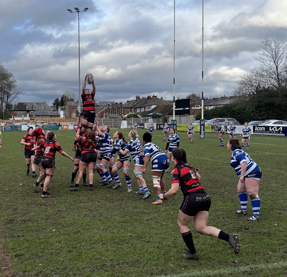 mjroe59's tweet photo. Throughly enjoyed the @Sale1861Women game against @CheltTigersWRFC today with a hard fought win for the Dogs 22-15. Here’s my line out @h_jamesh @lecturerscott @dr_gilyons https://t.co/nOjFxLIyZi