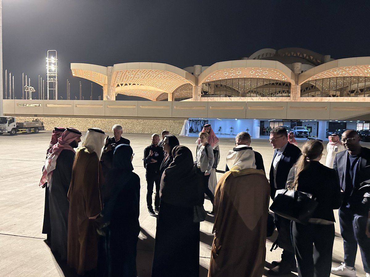 Jonathan Packroff tweet media