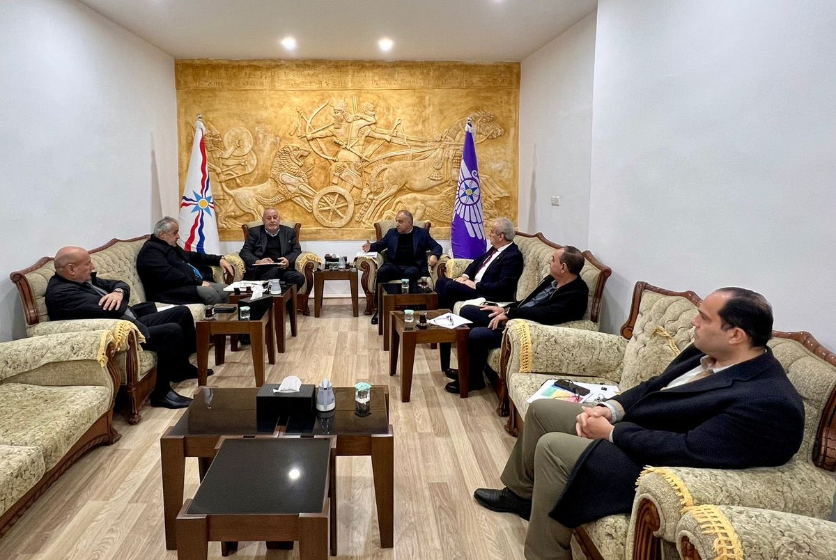 الأحزاب القومية لشعبنا تعقد اجتماعاً في أربيل

عقدت الأحزاب القومية الكلدانية السريانية الآشورية اجتماعاً اليوم ٣١ كانون الثاني ٢٠٢٦ في مدينة أربيل، جرى خلاله بحث التطورات السياسية في الوطن وعموم المنطقة، إلى جانب استعراض المستجدات والتطورات السياسية الإقليمية وانعكاساتها على