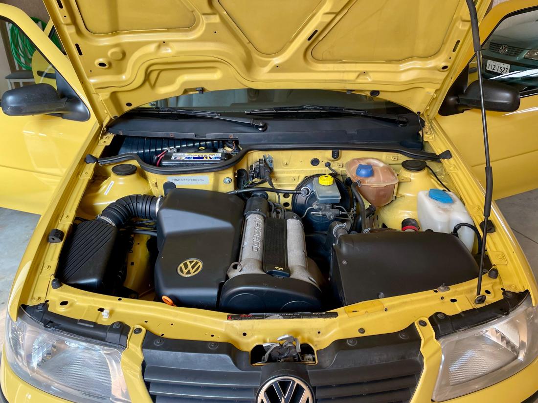 juanbrennerr's tweet photo. @Mileage_impo Interesting fact about this engine family: it arrived in Brazil in 1997 in 8- and 16-valve versions. However, the 16-valve version was discontinued 6 years later because it required more expensive lubricants and shorter maintenance intervals, which is what the owners didn't do 😅 https://t.co/z2o0ATXWDp