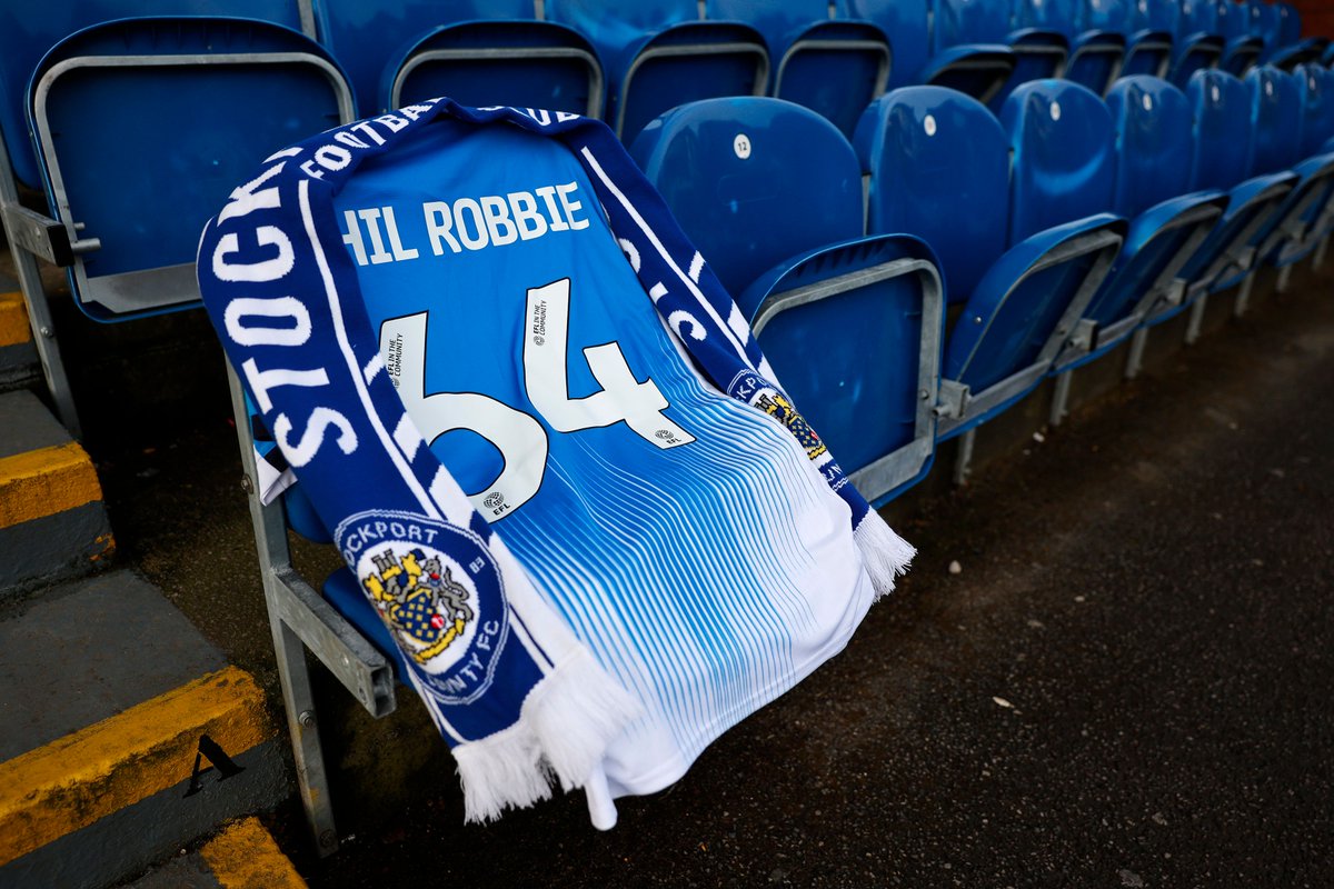 Remembering one of our own this afternoon 💙

#StockportCounty