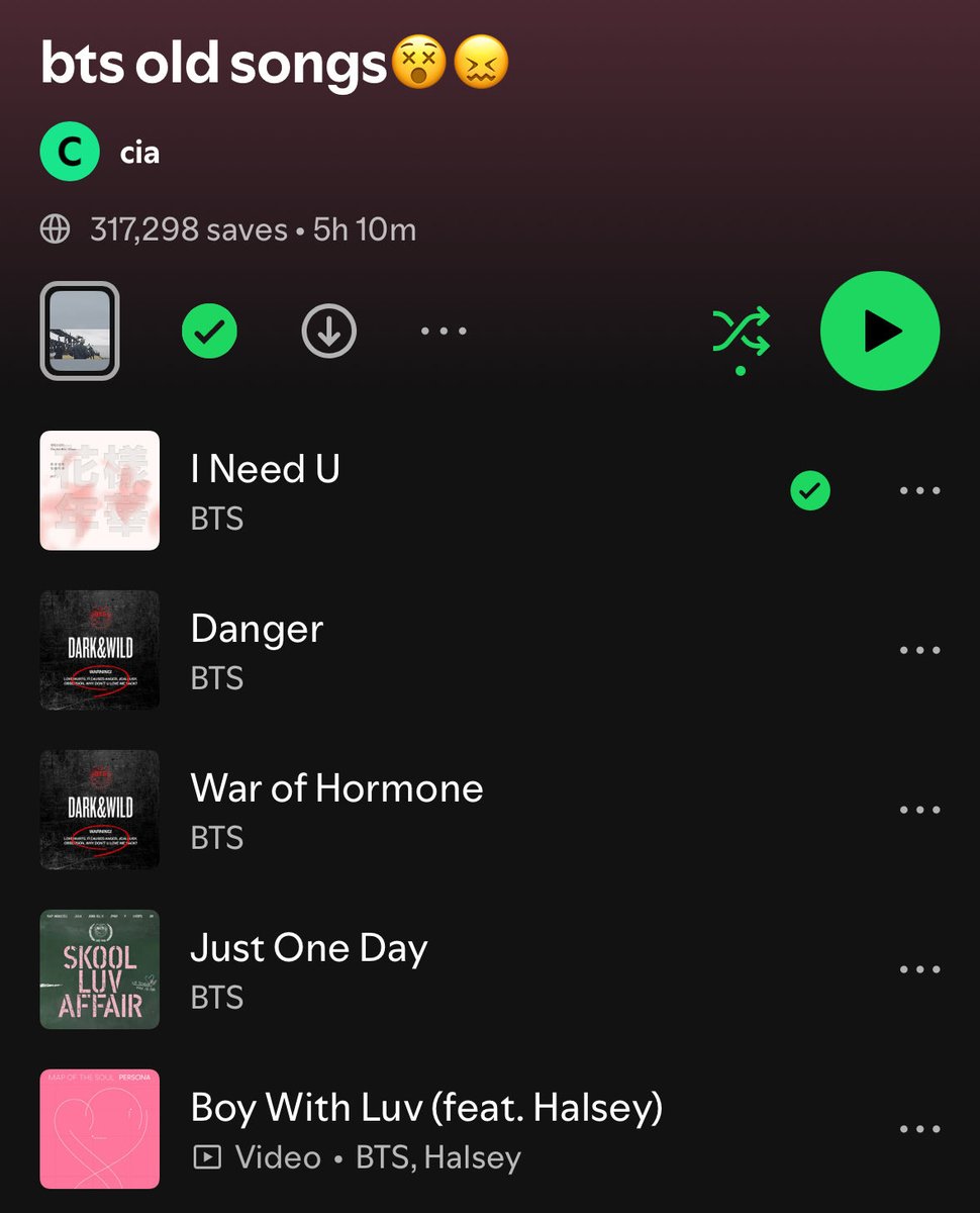 angelnesssa's tweet photo. I still can’t believe boy with luv is considered old now https://t.co/YF451xRDvu
