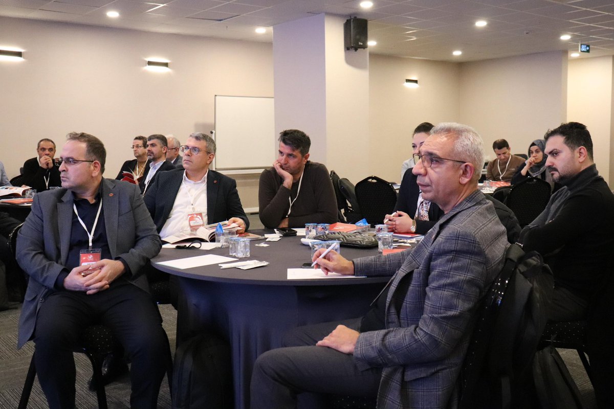 Mimar ve Mühendisler Grubu tweet media
