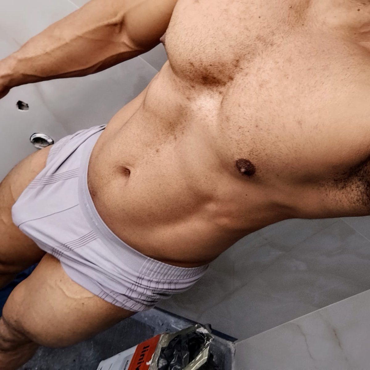 🍆💦