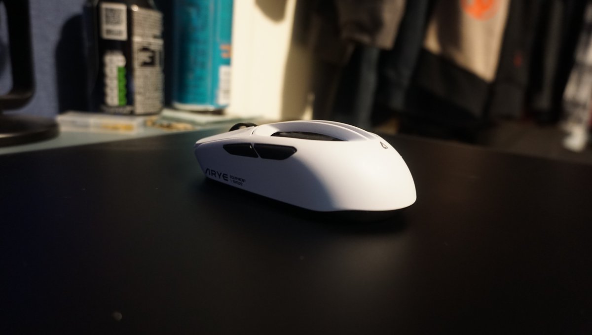 ItsAshenApex tweet media