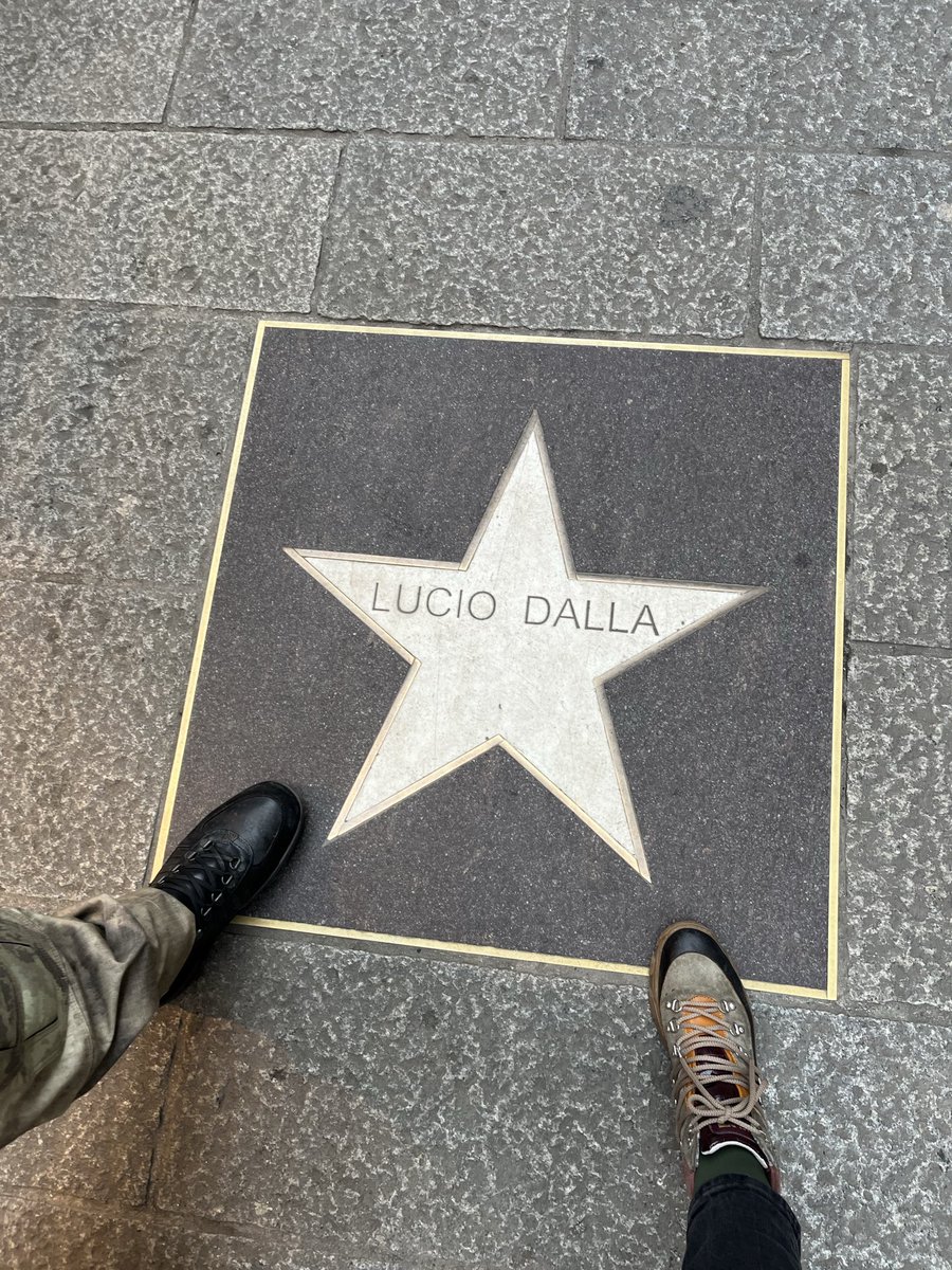 #Tivogliobeneassai 🎶🎶 #Bologna