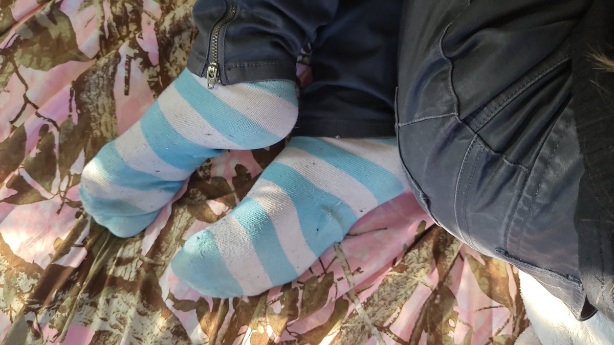 Monster truck rally today.
Send for merch.

Findom paypig feet