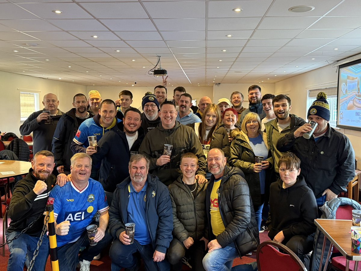 We would like to say a big thank you to <a href="/GosportBoroSC/">Gosport Borough Supporters Club</a> for today.

They were so generous towards us in our hour of need getting here at noon &amp; vreating a great atmopshere 

They really supported their team superbly too

<a href="/Yellow_Pilgrim/">Cris</a> our chairman adds his thanks too 

🖤🤍