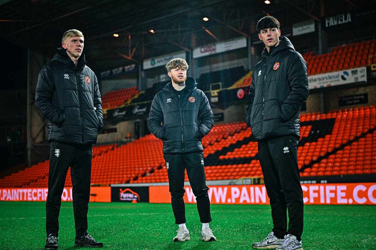 dundeeunitedfc's tweet image. A lovely night under the lights for a game of W̶a̶t̶e̶r̶p̶o̶l̶o̶ Football🤩

Checked in for #UTDHEA👊🏻