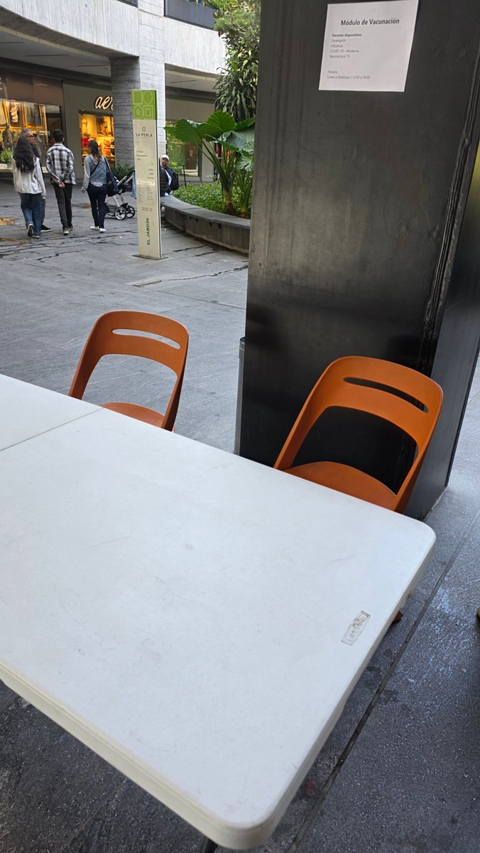 MeMsRoJo_REDBOSONS tweet media