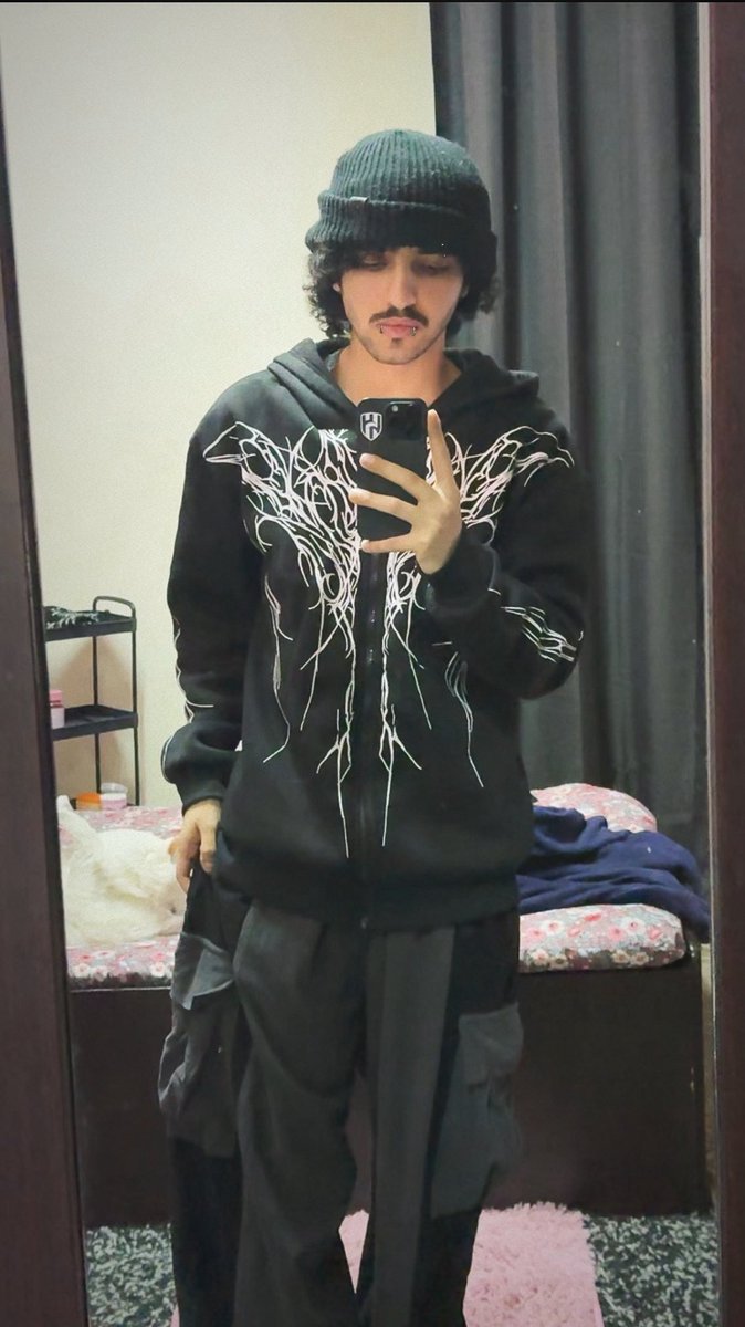 vamp⌖ 🧛🏻‍♂️ tweet media