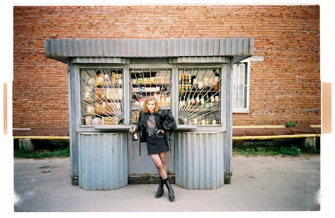 ⠀ ⠀ ⠀ ⠀ ⠀

⠀ ⠀ ⠀ ⠀ ⠀⠀ ⠀ ⠀не воскресай, не воскресай
⠀ ⠀ ⠀ ⠀ ⠀⠀ ⠀ ⠀моя безумная мечта.