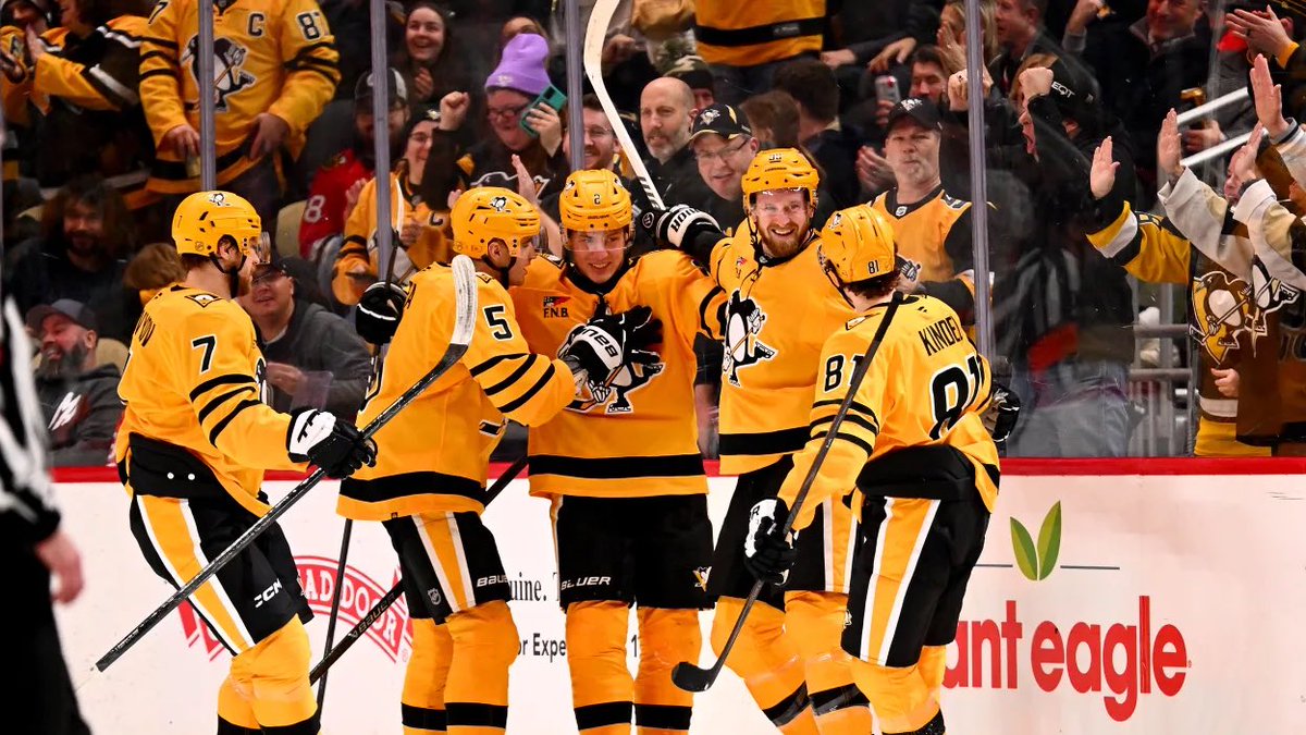 vanisk's tweet image. $100 TO SOMEONE WHO LIKES + RETWEETS IF WE SWEEP 🚨

1/31 NHL 🏒

☂️Penguins 60min ML (-125)
☂️Wild/Oilers o6.5 (-113)
☂️Sharks ML (-101) 0.5u

Last day of the month, lets cash 🫡