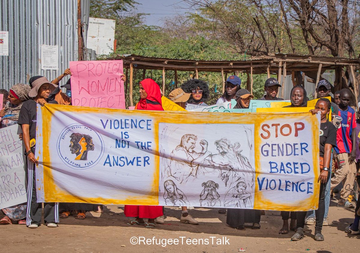 Refugee Teens Talk tweet media