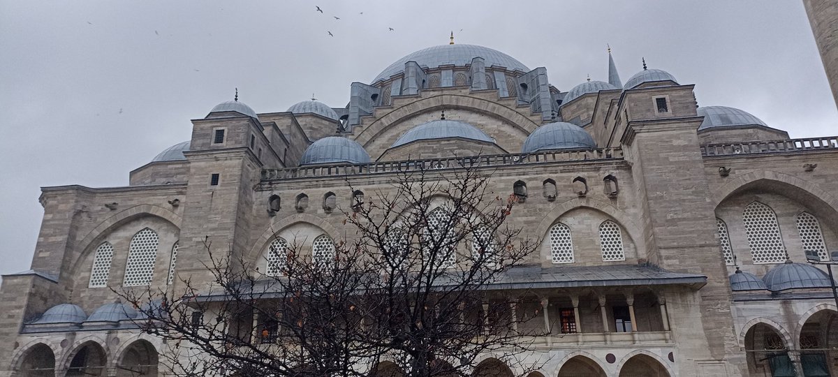 44_ugur's tweet photo. Şu güzelliğe her geldiğimde hayran kalıyorum her seferinde ilk defa görmüş gibi oluyorum bambaşka birşey.. https://t.co/CUtfoLd7QM