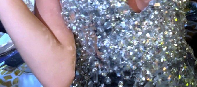 tap to reveal madison beer