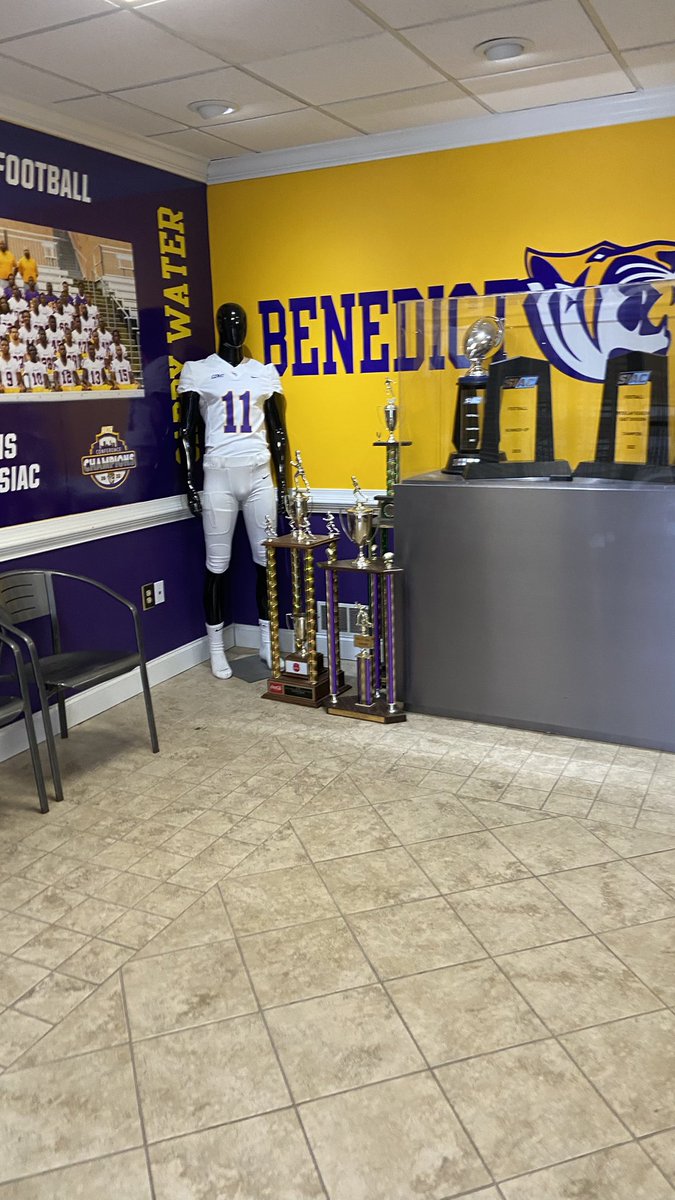 Rike Niyongabo tweet media