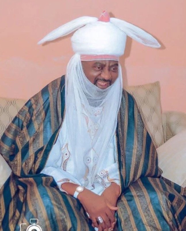 BalaAbdullahiGa's tweet photo. @Kamaluddeen_Dk1 Rabu da ma'abota hayaniyar banza.
Dauka ma,ba a gaban Kotu maganar take ba,#Sarkin daya faskari matsin-lambar #AKY yana tare da #RMK,balle yanzu #AKY ya Tahoe tusun-na-tsira?
Banda mahaukata,wa zaice #SLS yaci halarci a karkashin #NNPP,kuma yaci a karkashin #APC?
Hauka kenan. https://t.co/QJeb4vwwHA