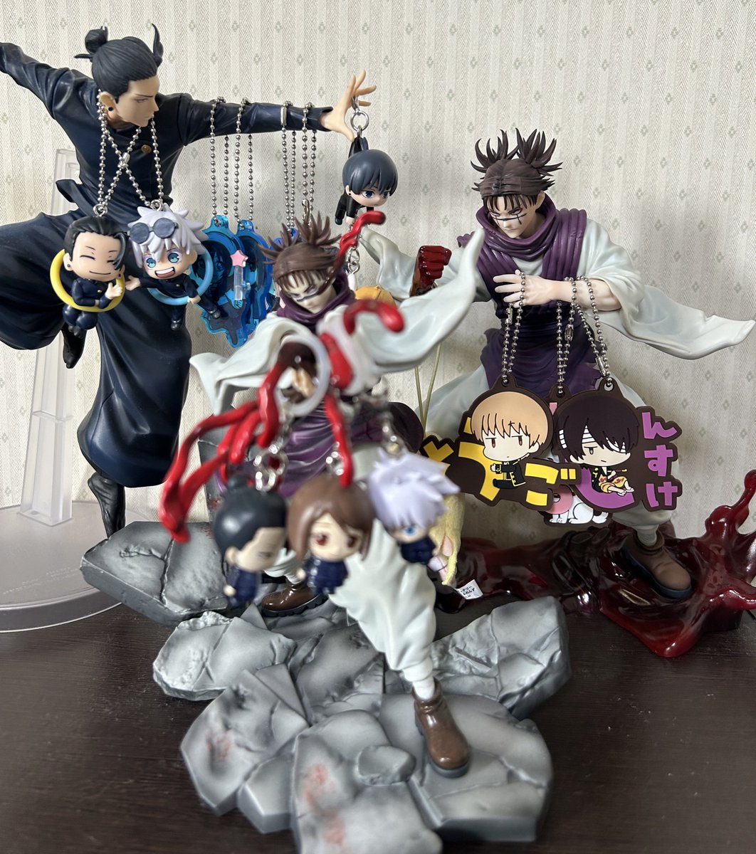 うちのフィギュアもいっぱい持ってもらってるᐡ ̳ʚ̴̶̷̆ ·̫ ̳ᐡ